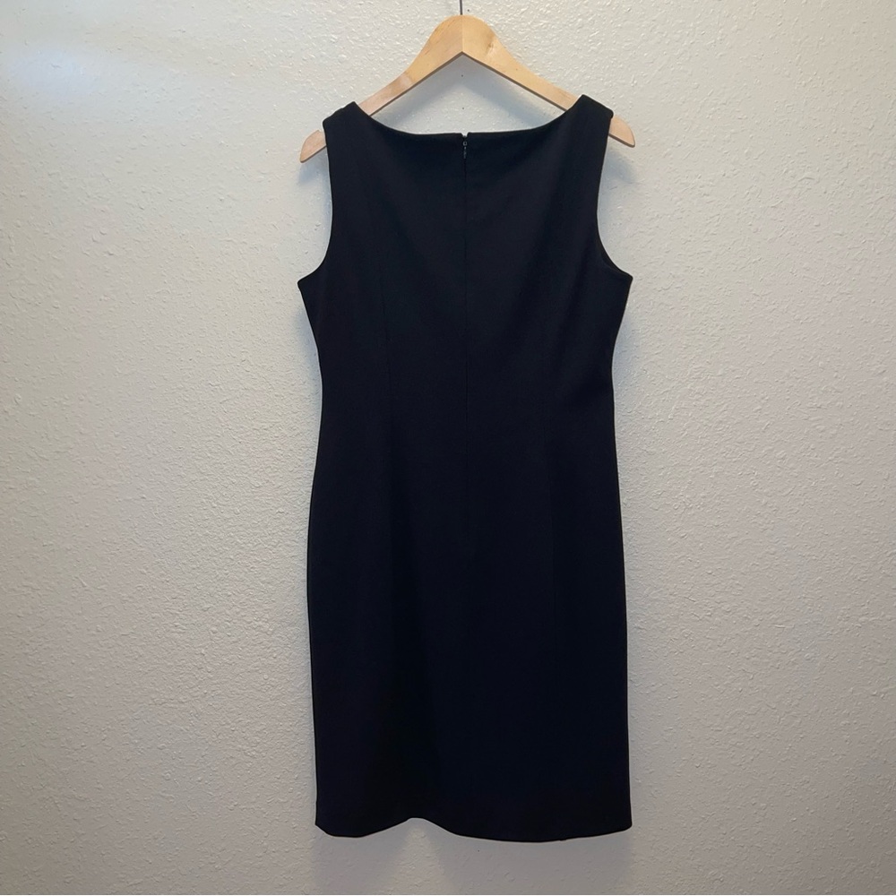 Calvin Klein Black Sleeveless Sheath Bateau Neck Gold Buckle Stretch Dress 12 - Picture 2 of 11